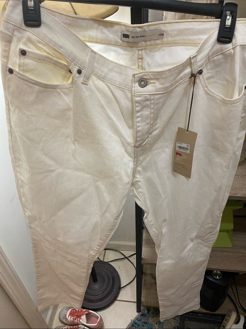 Levi's Men’s Slim Straight Jeans in Off-White